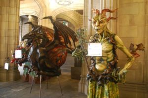 Hydros i Nèbula de Trinitat Vella