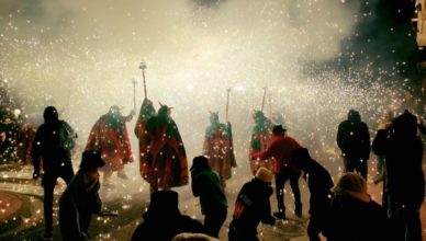 Encesa Colla Jove Diables Ribes